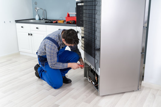 Just Home Help Refrigerator Repair Technician